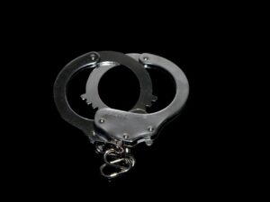 handcuffs, 8, black silver-1078871.jpg